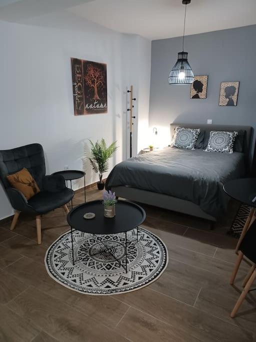 Petite Suite With Backyard. Mytilene Luaran gambar
